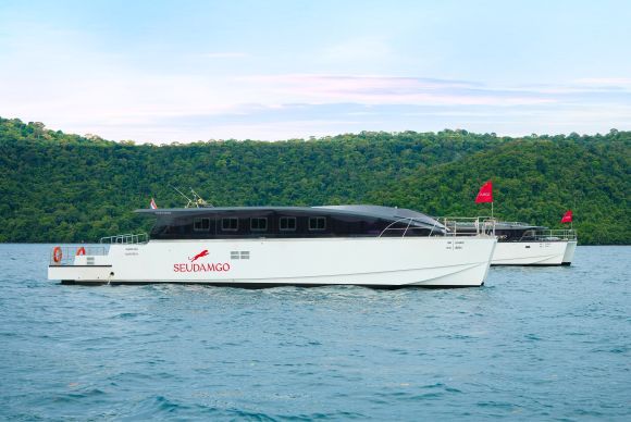 Seudamgo Catamaran